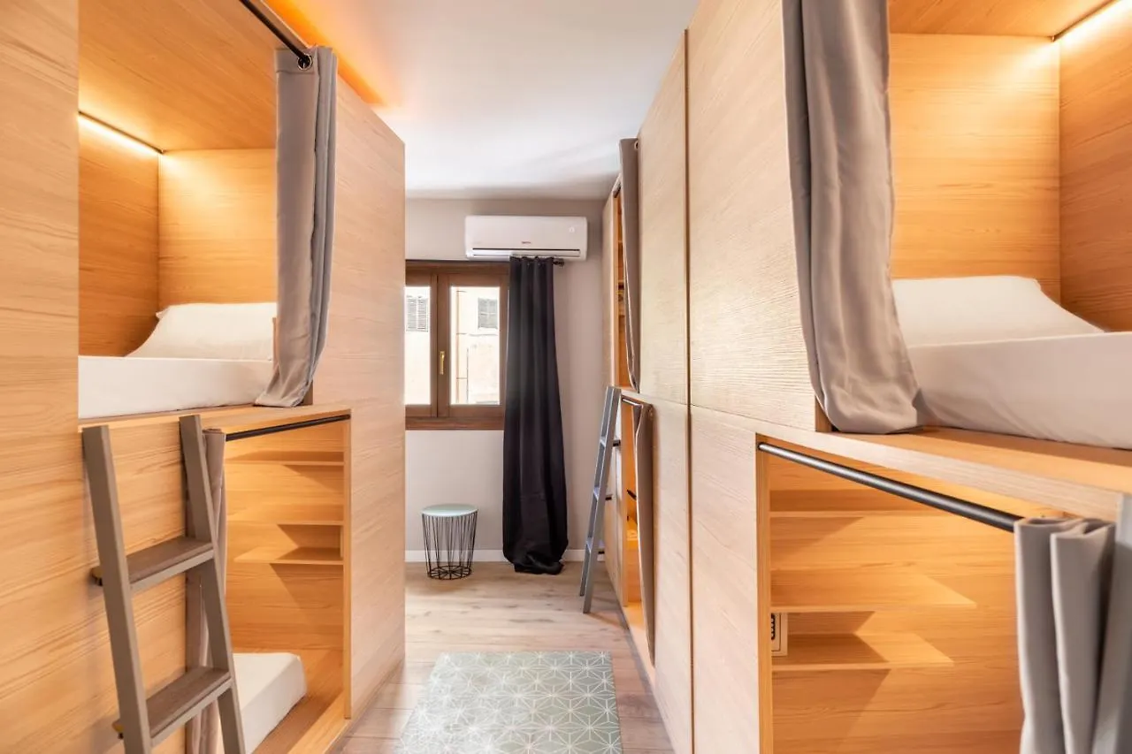 El Josemari Youth Hostel - Albergue Juvenil Πάλμα ντε Μαγιόρκα