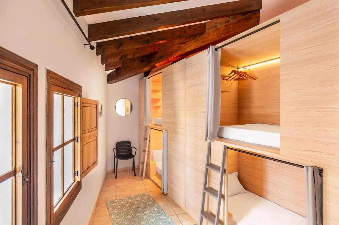 El Josemari Youth Hostel - Albergue Juvenil Πάλμα ντε Μαγιόρκα