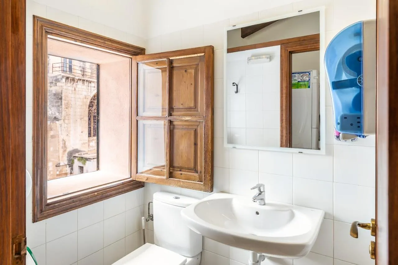 El Josemari Youth Hostel - Albergue Juvenil Πάλμα ντε Μαγιόρκα