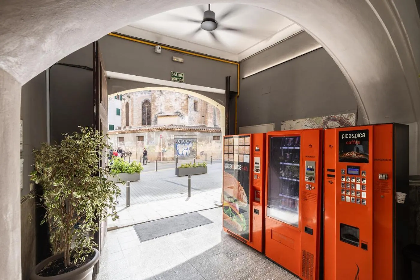 El Josemari Youth Hostel - Albergue Juvenil Πάλμα ντε Μαγιόρκα Ισπανία